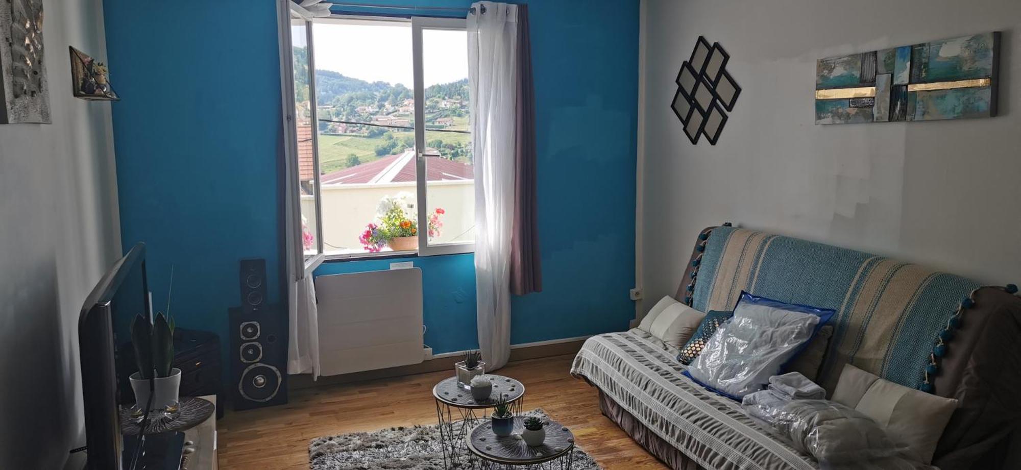 Appartement Au Coeur De Cours La Ville Cours (Rhone) Exterior foto